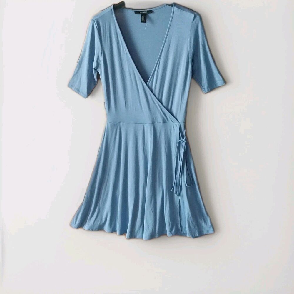 Forever 21 Womens Wrap Dress Short  Small Blue Stretch Lightweight Beach NWOT